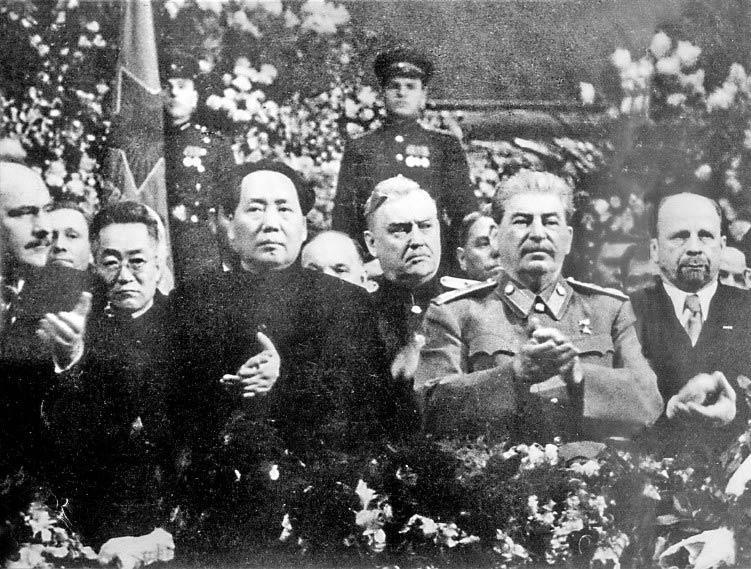 1949年毛泽东访问苏联时与斯大林在一起