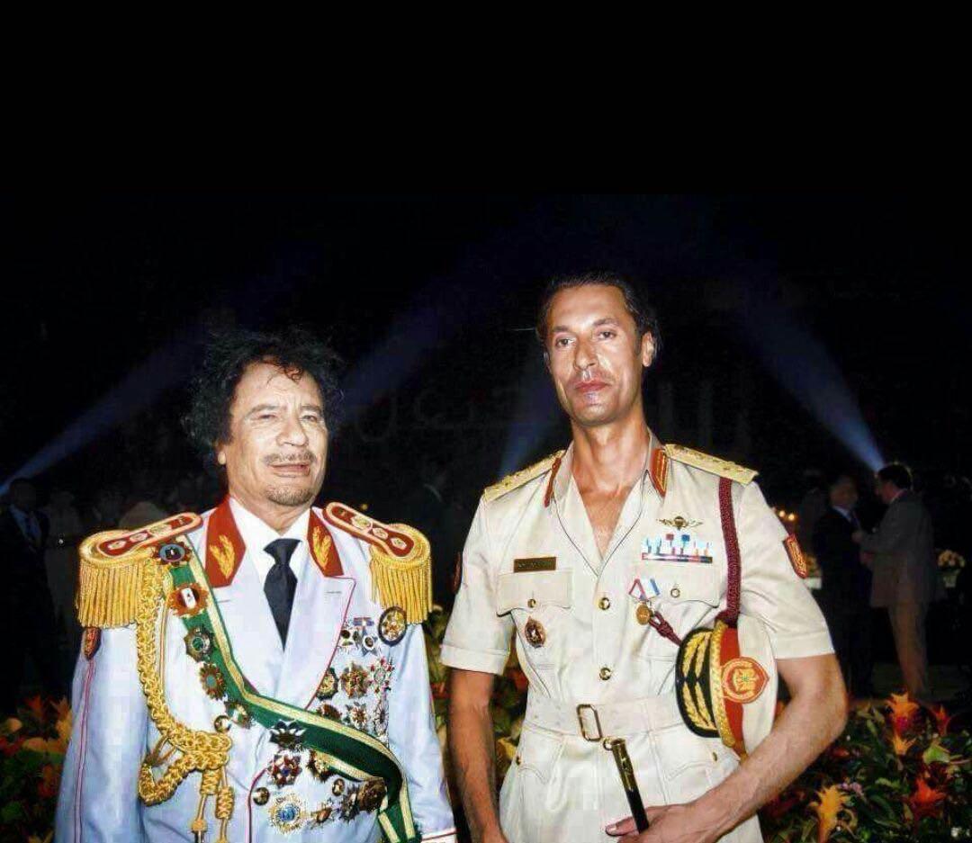 利比亚前领导人卡扎菲及其接班人穆塔西姆出席九月革命40周年庆典